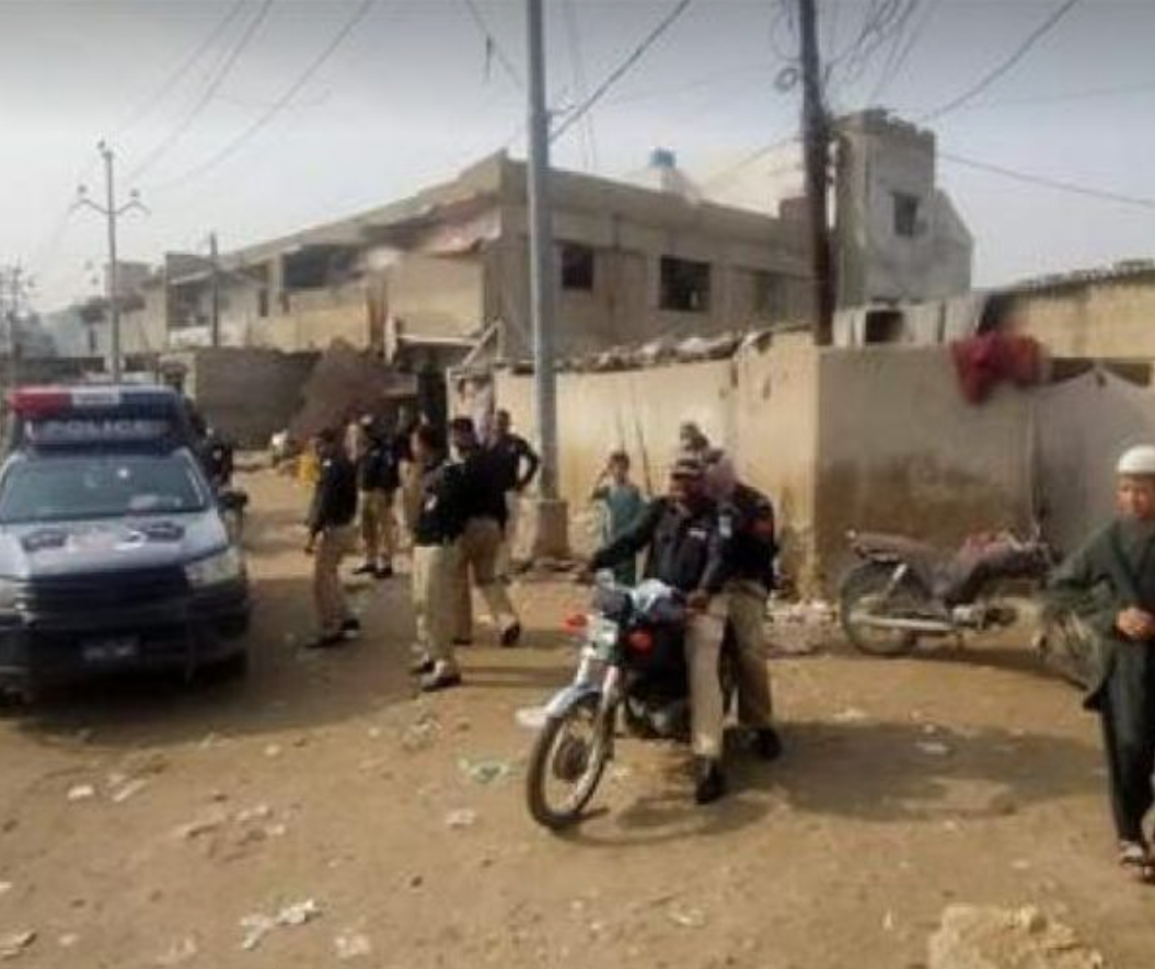 Karachi Police Detains 11 Afghans with Valid Documentation, Says Pak Rights Advocate