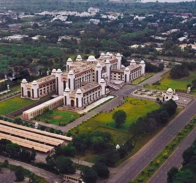 اسلام‌اباد وایي، تاجکستان کې پر چینایي وګړو برید افغانستان کې د ترهګرۍ د ګواښ ښکاره نښه ده