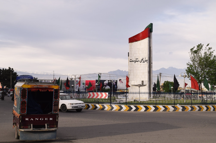 ازادۍ جبهې ادعا کړې چې په پروان کې یې ۴ طالب وسله والو ته مرګ ژوبله اړولې