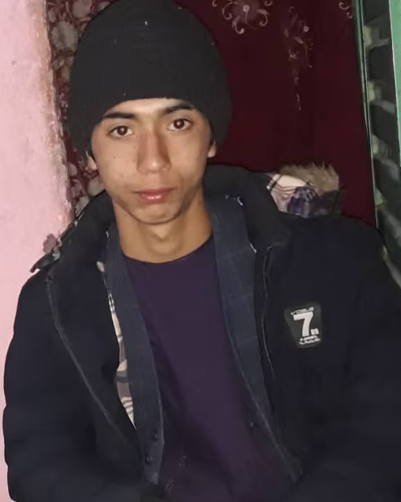 په ایران کې یو افغان ځوان د قاچاق وړونکي د موټر په ډګۍ کې مړ شوی 