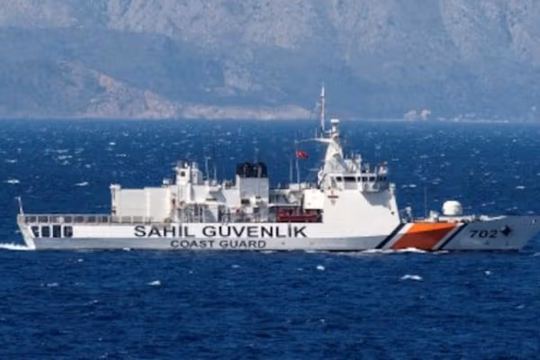 گارد ساحلی ترکیه بیش از ۲۰ مهاجر افغان را بازداشت کرد