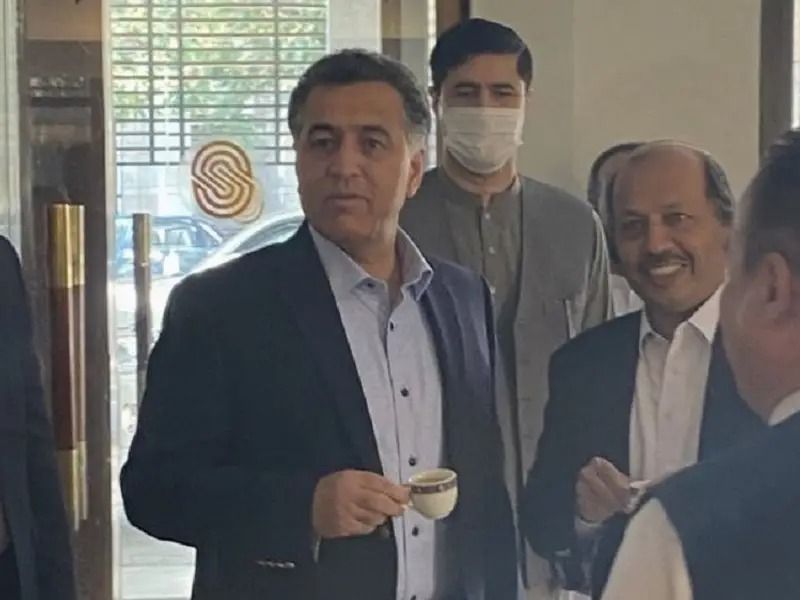  د پاکستان پوځ د ای اېس ای د مخکېني مشر تر نیولو وروسته درې پخواني افسران هم ونیول