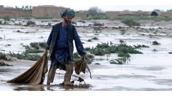 په تېرو دریو ورځو کې د ورښتونو او سیلابونو له امله ۱۲ افغانان مړه او ۱۱ نور ټپیان شوي