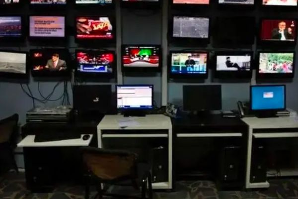 Taliban Shuts Down Media Outlets Failing To Adhere To Their Policies