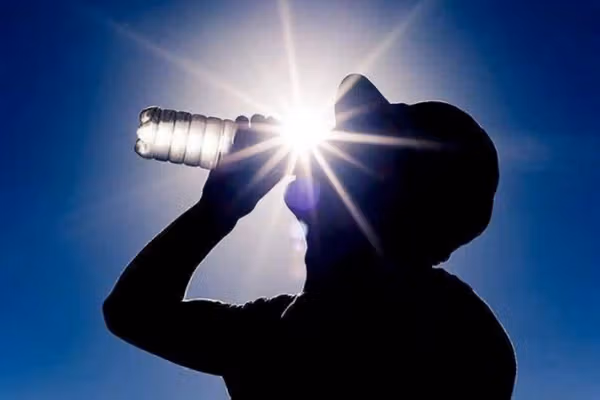 څېړنه: سختې ګرمۍ د نړۍ پر درېیمه برخه خلکو اغېزه کړې ده