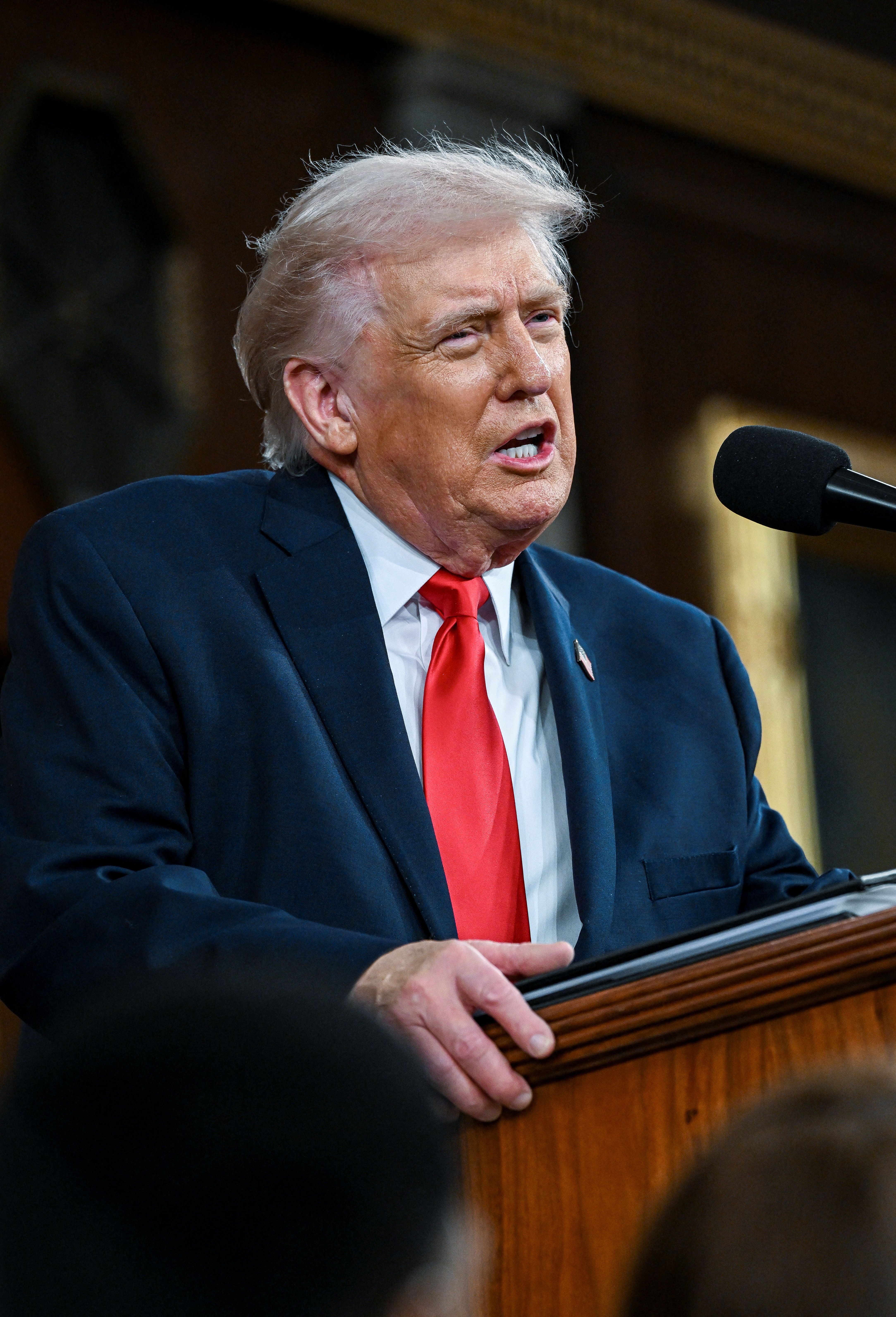 ټرمپ: هغه افغان کډوال چې امریکايي سرتېرې یې ووژله، باید هیڅکله امریکا ته نه‌و داخل شوی