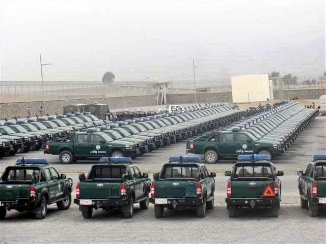 طالبان د پولیسو رینجر موټرې په ټویوټا موټرو بدلوي