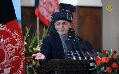 پخواني ولسمشر ته پرانیستیلیک؛ د پوهنتون یوه استاد له اشرف غني غوښتي بېرته کابل ته ستون شي