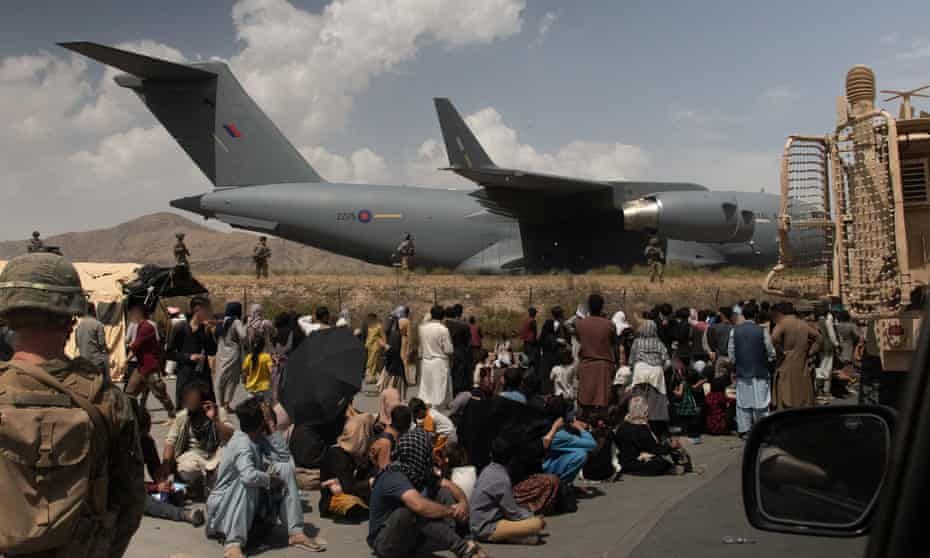 بریتانیا د هغې افغان کورنۍ د ویزې غوښتنه رد کړه، چې غوښتل یې د خپل ۱۳کلن زوی سره یوځای شي