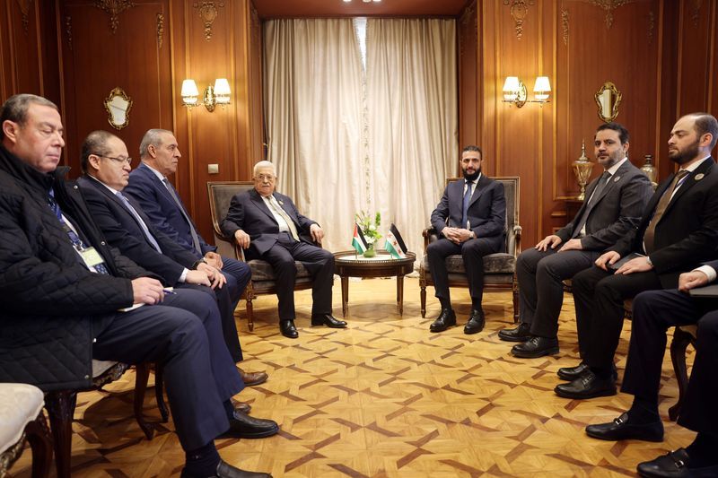 د غزې کړکېچ؛ د فلسطین ولسمشر د غزې د بیا رغونې لپاره د مصر له پلان څخه هر کلی کړی