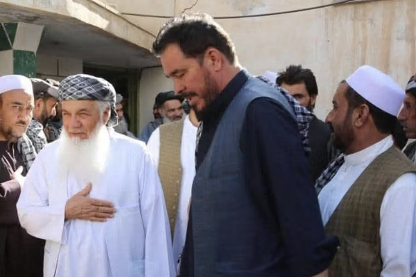 توقيف ثلاثة مشتبه بهم في مشهد على صلة بقتل قائد جهادي أفغاني