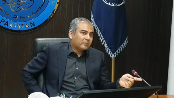 د پاکستان د کورنیو چارو وزیر: له هند سره په جګړه کې د پاکستان «غیبي مرسته» شوې