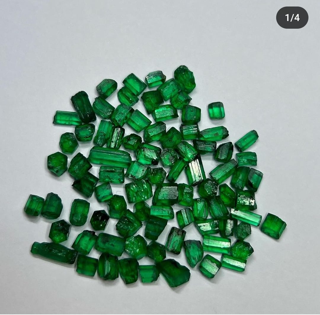 طالبان به ۵۵۰ شرکت برای استخراج زمرد پنجشیر مجوز داد