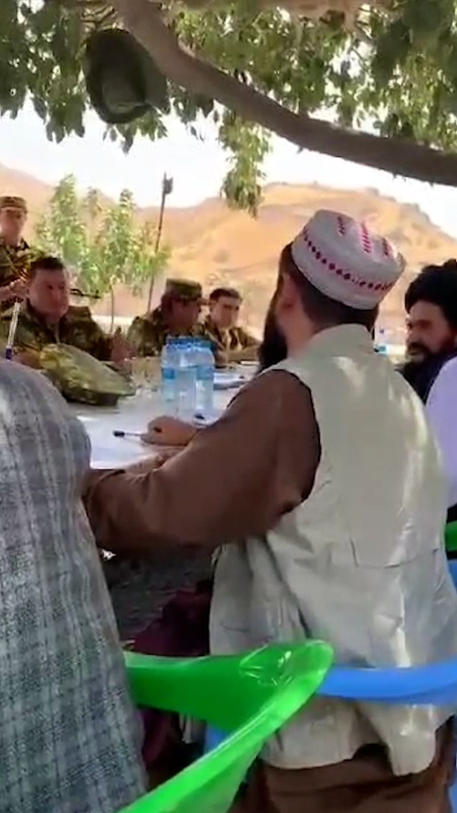 پس از درگیری در مرز، طالبان و تاجیکستان یکدیگر را به پناه دادن مخالفان متهم کردند