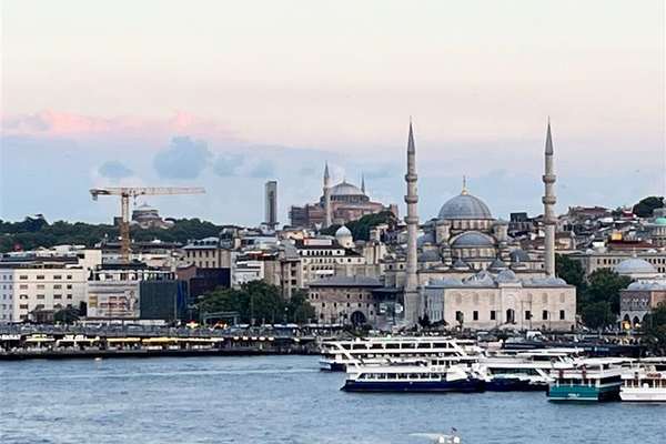 Pakistan Accuses Taliban Delegation Of Obstructing Istanbul Peace Talks
