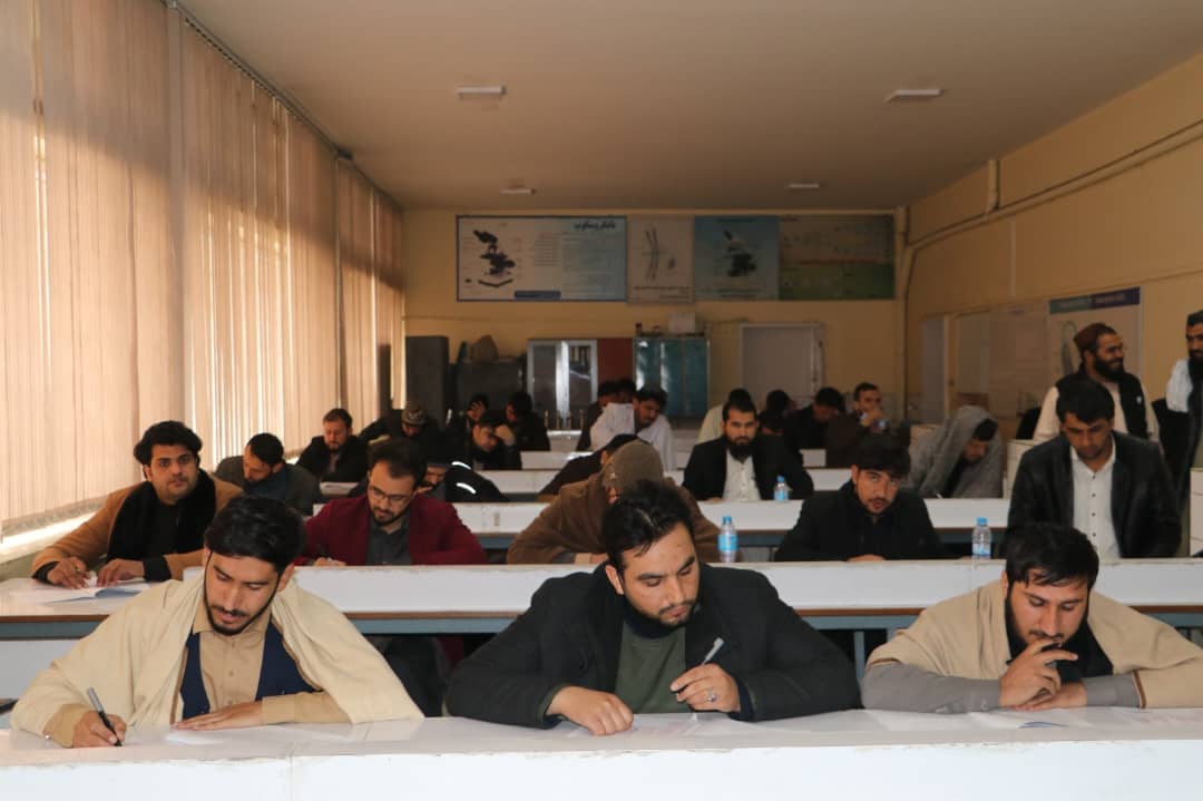 د ۱۴۰۵ کال لپاره په تخصص پروګرام کې د شمولیت ازموینه د نجونو له ګډون پرته ترسره شوه