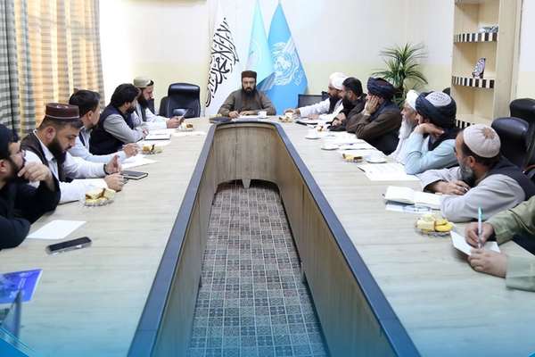 د طالبانو پنځو وزارتونو د تېر نړۍوال ټرانسپورټي سیسټم پر پلي کېدو ګډه ناسته کړې
