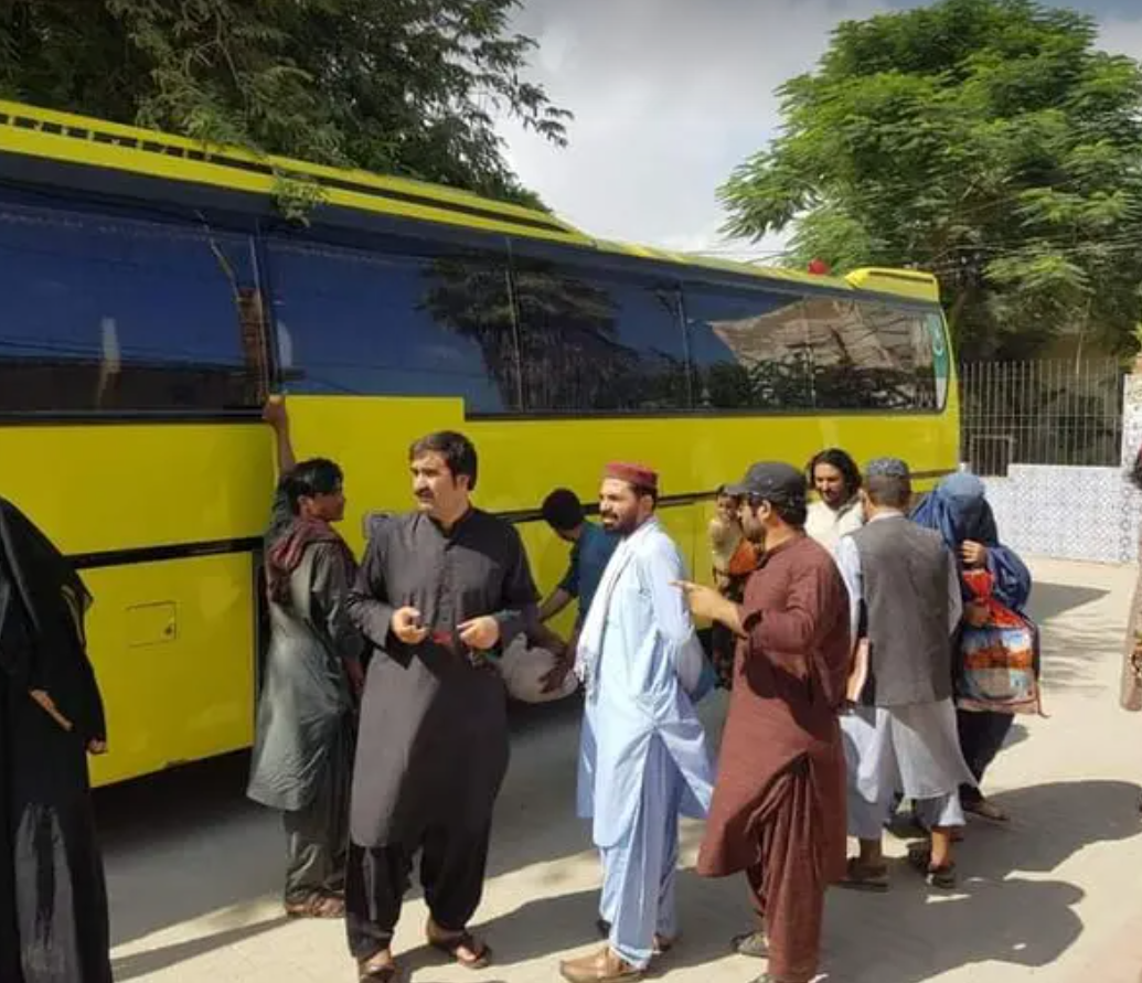 150 Afghan Immigrants Released from Pakistani Detention Centers