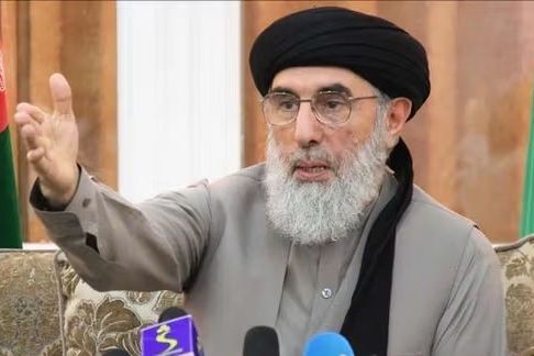 حکمتیار: د پاکستان د بریدونو او بګرام د نیولو په اړه د ټرمپ د ګواښونو وضاحت باید وشي