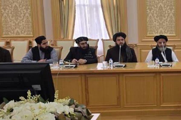 د طالبانو د معیار او کیفیت ادارې پلاوي د ترکمنستان نورم او سټندرډ ادارې مسوولانو سره کتلي