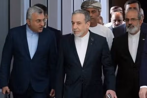 رویترز: ایران مطالبه امریکا برای پایان دادن به غنیسازی اورانیوم را رد کرد