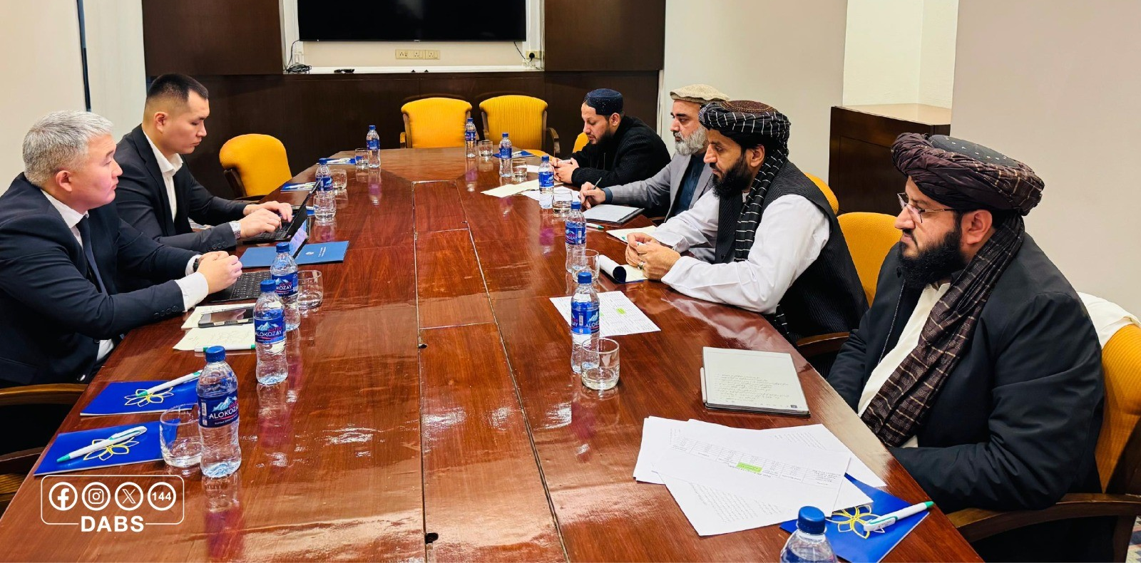 طالبانو د قرغزستان د انرژۍ وزارت له مرستیال سره د کاسا-1000 پروژې په تړاو خبرې کړې دي