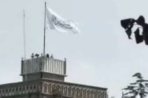Shock To Afghan Economy: Taliban Stops Payment To Govt Employees & Supply Procurement
