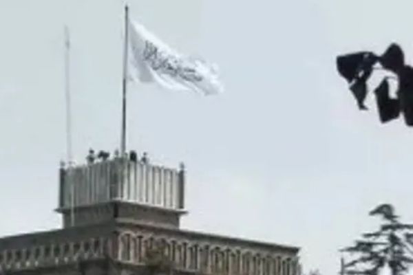 Shock To Afghan Economy: Taliban Stops Payment To Govt Employees & Supply Procurement