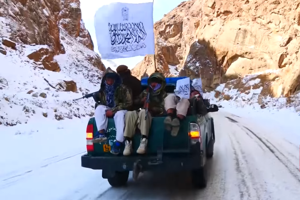 هراس از مقاومت ۲؛ حکومت طالبان حدود ۱۵۰۰ نیروی تازه‌نفس به بامیان فرستاد