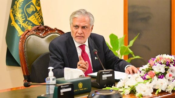 اسحاق ډار د پاکستان او افغانستان د کړکېچ کموالي لپاره د خبرو غوښتنه وکړه