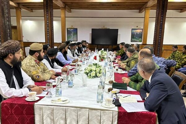 هیئت طالبان برای گفتوگو درباره مسائل مرزی به تاجیکستان رفت