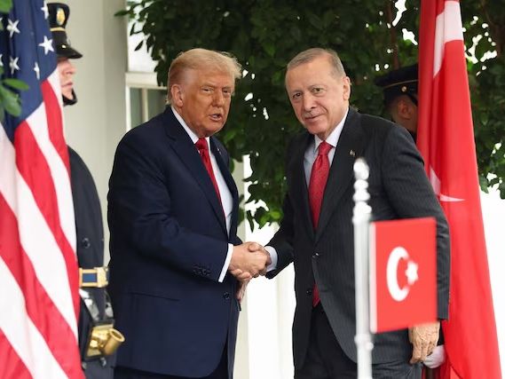 اردوغان به ترامپ: از تلاشهای صلح حمایت میکنیم اما اسرائیل باید حملات خود را متوقف کند