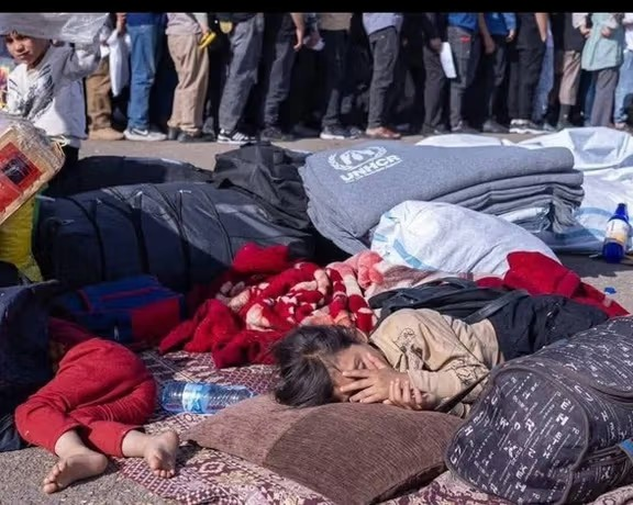 ملګري ملتونه: د کډوالو پراخه ستنېدنه په افغانستان کې بشري ناورین لا پراخوي