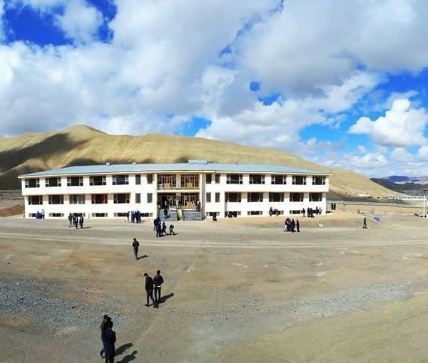 شورای علمای شیعه از طالبان برای توقف آموزش فقه جعفری در دانشگاه بامیان ابراز تاسف کرد