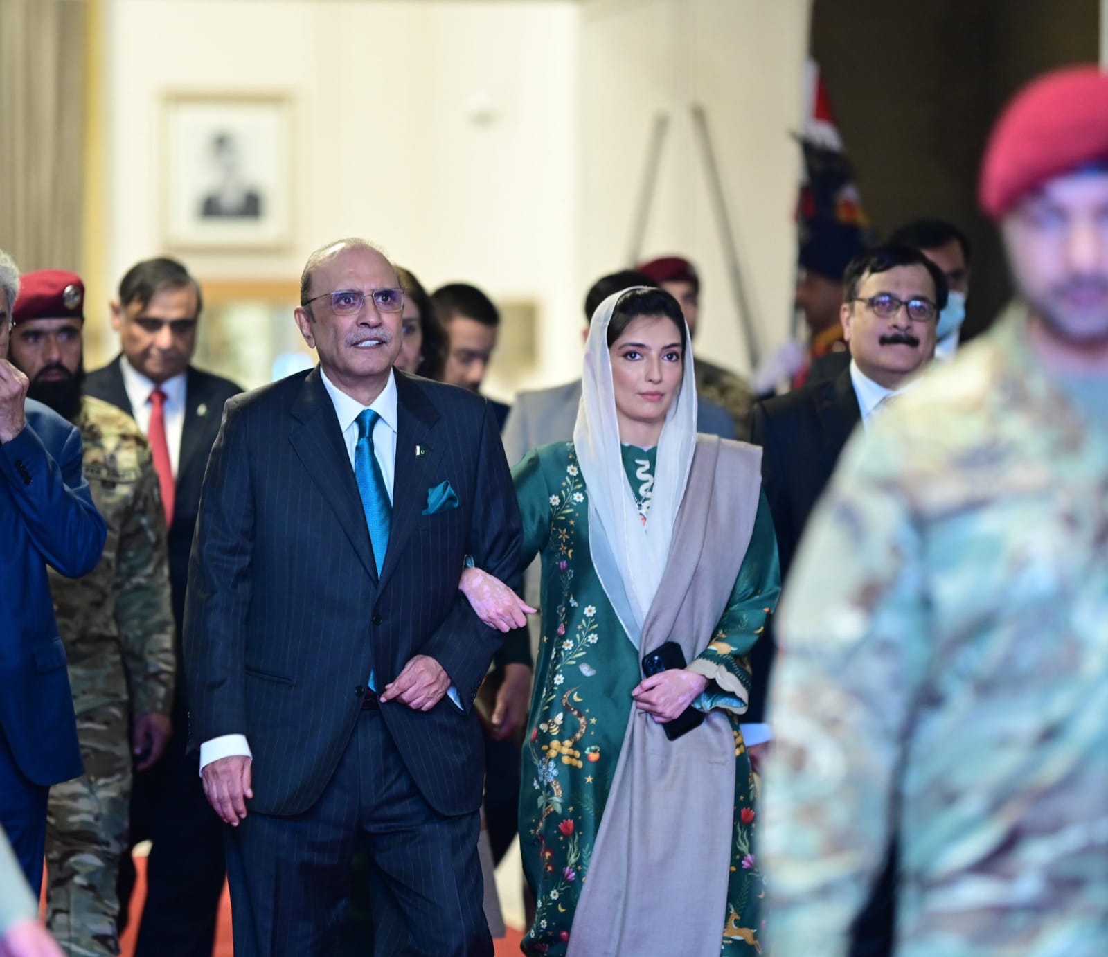 د پاکستان د ولسمشر کشره لور اصفه بوټو د دغه هېواد لومړۍ مېرمن ټاکل کېږي