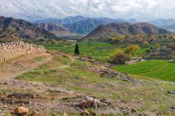 په ننګرهار کې د تندر پرېوتو له امله شپږ کسان ټپیان شوي