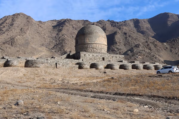 د پروان د تاریخي ابداتو د ساتنې هڅې؛ ځايي طالبانو د توپدرې استوپې د ساتلو لپاره ناسته کړې