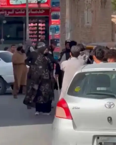 د بشري حقونو فدراسیون: طالبان دې د افغان مېرمنو پر وړاندې له ځپونکو سیاستونو لاس واخلي