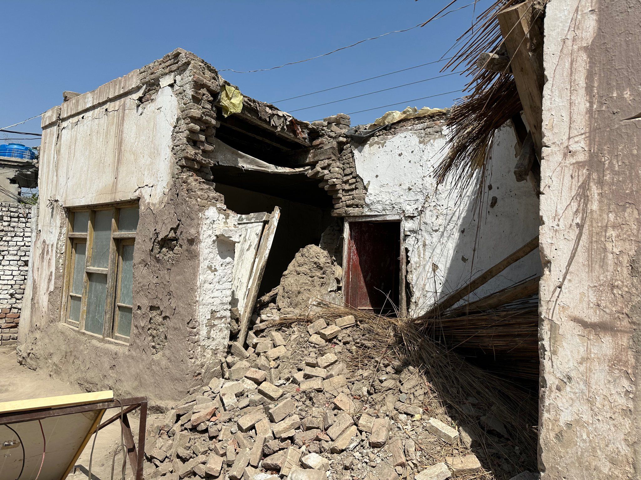 پزشکان بدون مرز: مردم مناطق زلزله‌زده دچار ناامیدی و افسردگی شده‌اند