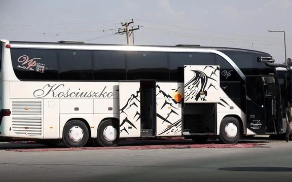 طالبان: مهاجرانی را که به کشور برمیگردند به طور رایگان به ولایتهایشان میبریم