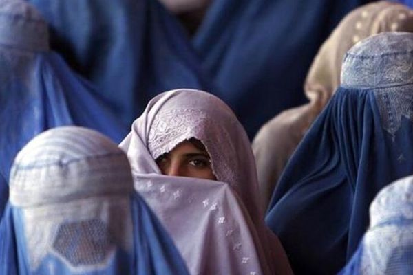 د ماشوم ودونو په اړه نوی فرمان؛ د رضایت تعریف او د بشر حقونو فعالانو اندېښنې