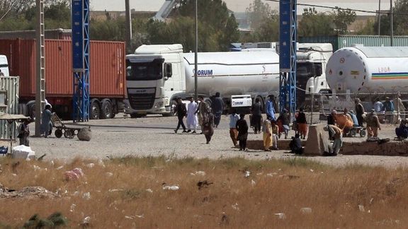 تردد روزانه بیش از هزار لاری از مرز ایران و افغانستان