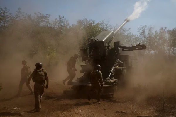 رويترز: واشنطن تقر أول حزمة أسلحة لأوكرانيا بتمويل من دول الناتو