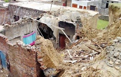 پنجاب کې د یوه دېوال نړېدو له امله دوه ماشومان مړه او پنځه نور ټپیان شوي دي