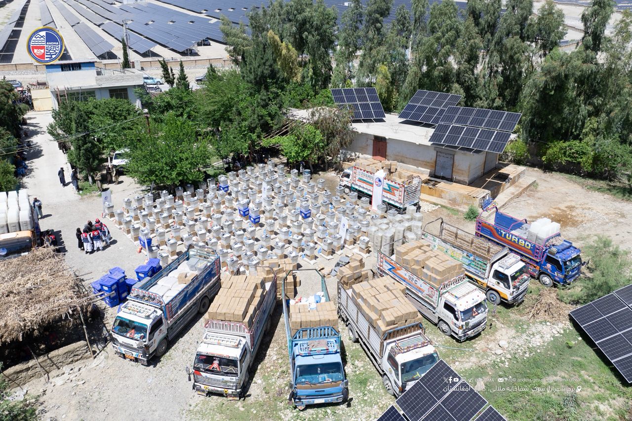 د کابل په سروبي کې له ۶۴۵ زیانمنو کورنیو سره د خوراکي او غیر خوراکي توکو مرسته شوي