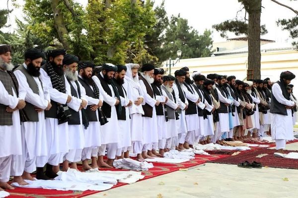 سراج به وزیر طالبان: مردمک چشم پاکستان بودید اما از نظر افتادید