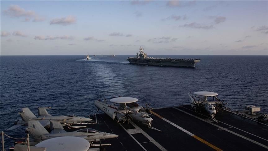 امریکا از حمله موشکی حوثی‌ها به دو کشتی در خلیج عدن خبر داد