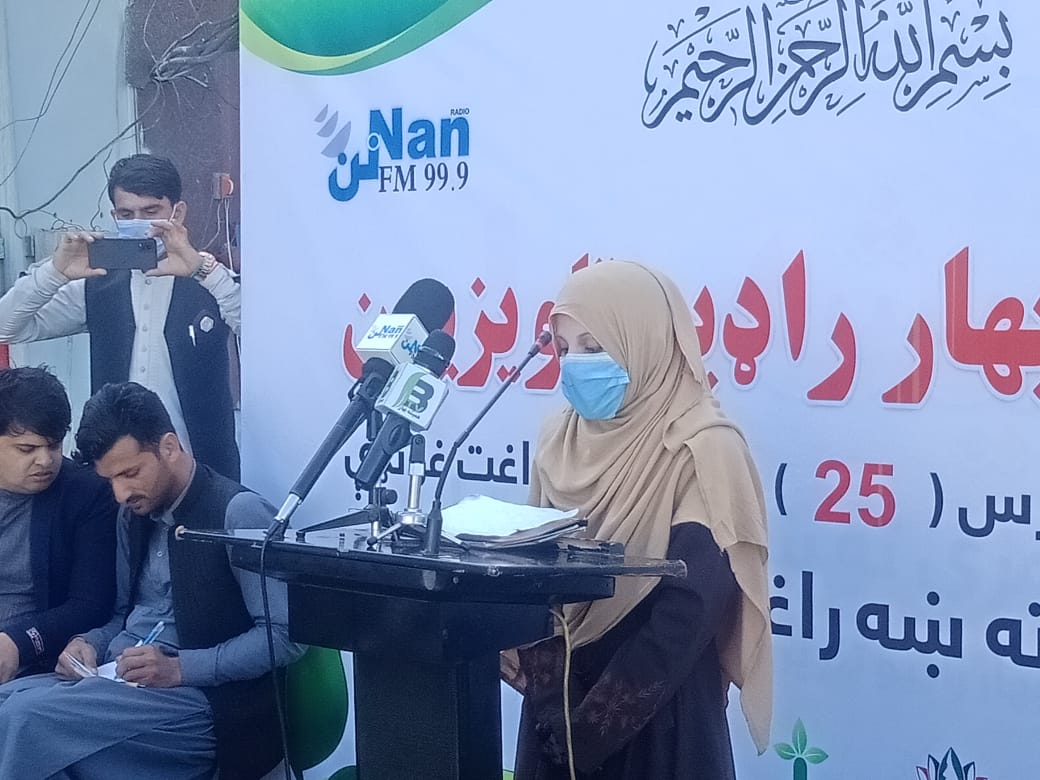 طالبان در اعتراض به آموزش خبرنگاری به دختران، به تلویزیون همیشه بهار یورش بردند