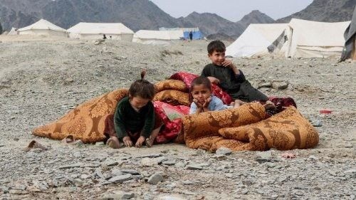 یونیسف د افغانستان په لرې پرتو سیمو کې د بیا رغونې پروژې ډېروي