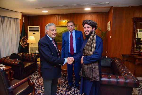 Pak Foreign Minister Assures Strengthening Of Relations In Meet With Taliban Ambassador